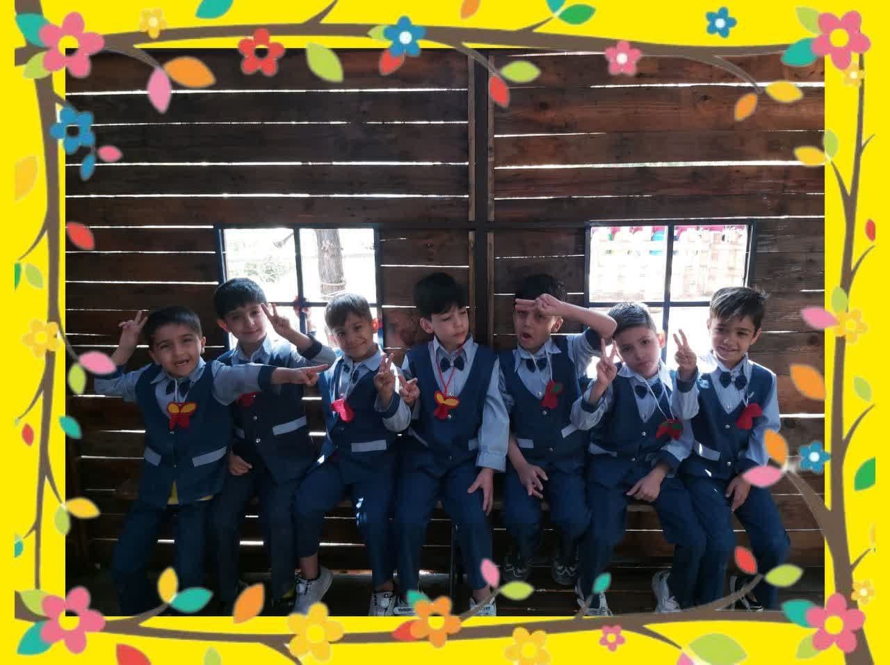 پیش دبستانی شکوفه های شادان